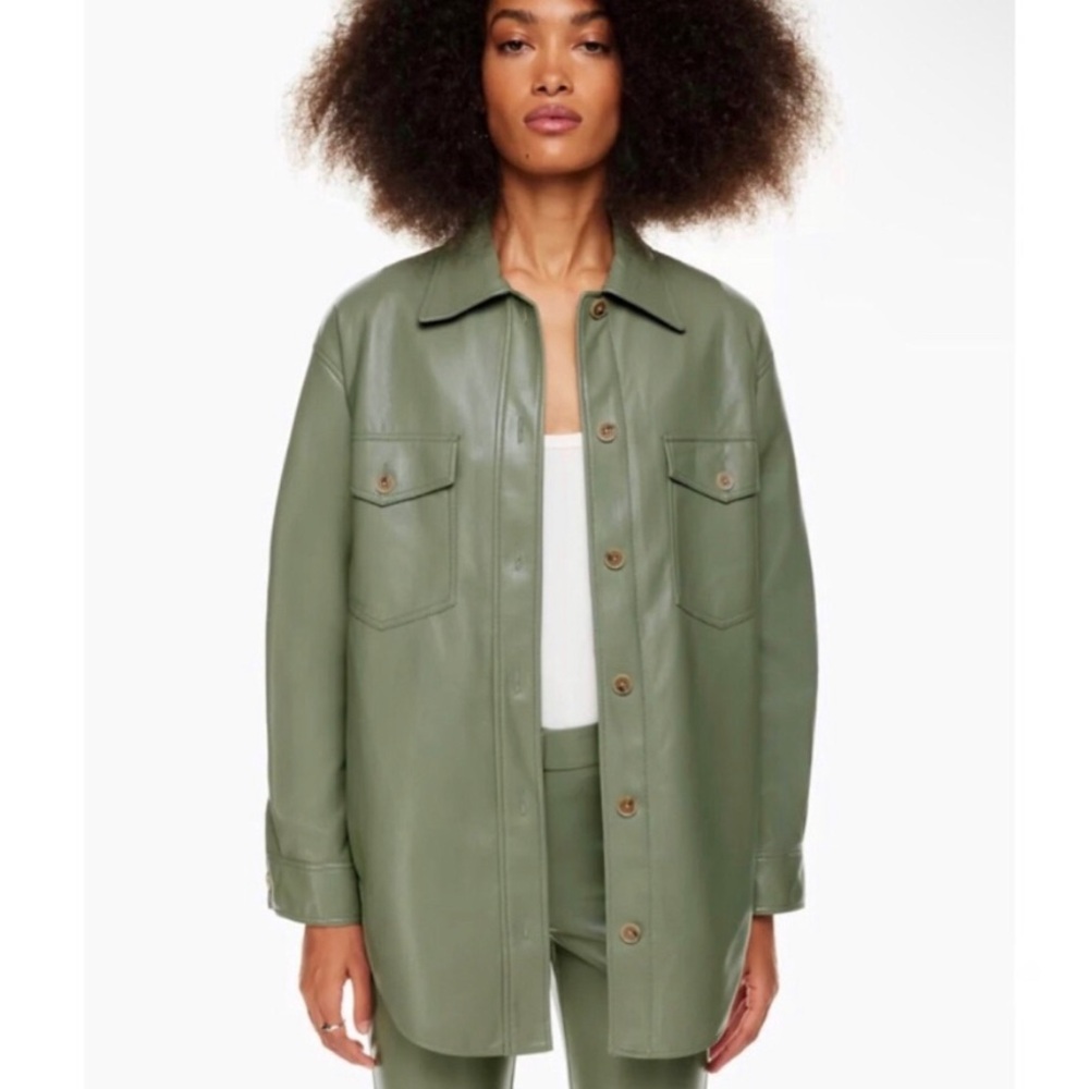 Wilfred Leather Ganna jacket in Sage Green!